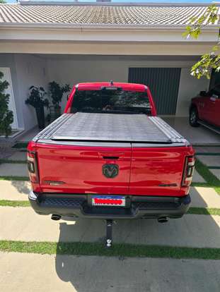 RAM-1500-5.7 V8 GASOLINA REBEL CD 4X4 AUTOMÁTICO RAM-1500-2022