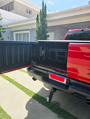 RAM-1500-5.7 V8 GASOLINA REBEL CD 4X4 AUTOMÁTICO RAM-1500-2022