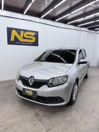 RENAULT SANDERO 1.0 AUTHENTIQUE 16V FLEX 4P MANUAL