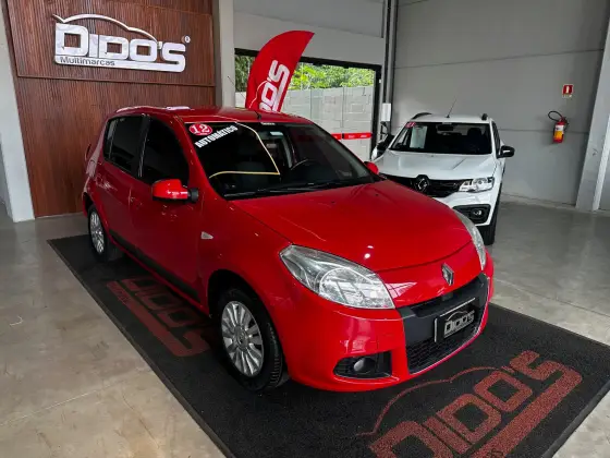 RENAULT SANDERO 1.6 PRIVILÉGE 16V FLEX 4P AUTOMÁTICO
