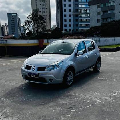 RENAULT SANDERO 1.6 PRIVILÉGE 16V FLEX 4P MANUAL