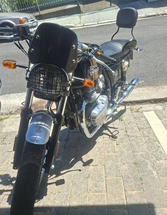 ROYAL ENFIELD CONTINENTAL GT 