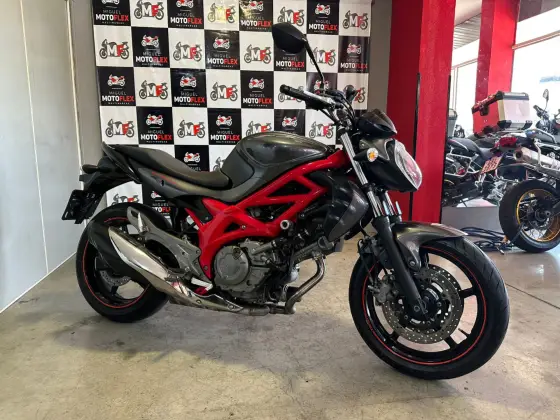 SUZUKI GLADIUS 