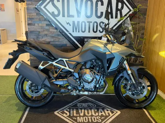 SUZUKI V-STROM 800 