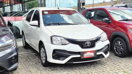 TOYOTA ETIOS 1.3 X 16V FLEX 4P AUTOMÁTICO