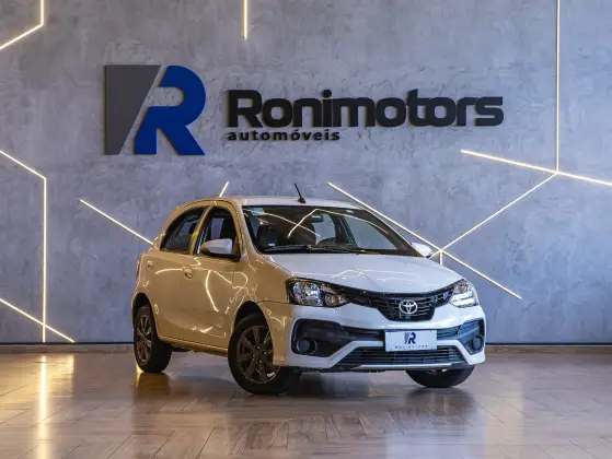 TOYOTA ETIOS 1.5 X PLUS 16V FLEX 4P AUTOMÁTICO
