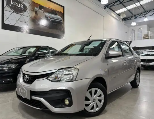 TOYOTA ETIOS 1.5 XS SEDAN 16V FLEX 4P AUTOMÁTICO
