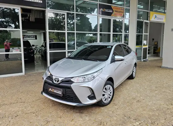 TOYOTA YARIS 1.5 16V FLEX SEDAN XL LIVE MULTIDRIVE