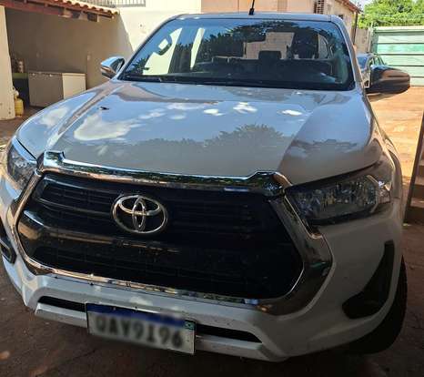 TOYOTA-HILUX-2020