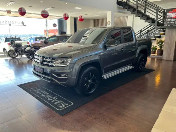 VOLKSWAGEN AMAROK 3.0 V6 TDI DIESEL HIGHLINE CD 4MOTION AUTOMÁTICO