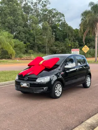 VOLKSWAGEN FOX 1.6 MI ROCK IN RIO 8V FLEX 4P MANUAL VOLKSWAGEN FOX 1.6 MI ROCK IN RIO 8V FLEX 4P MANUAL
