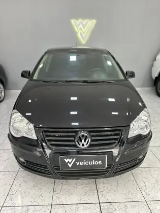 VOLKSWAGEN POLO SEDAN 1.6 MI COMFORTLINE 8V FLEX 4P MANUAL