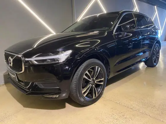 VOLVO XC60 2.0 D5 DIESEL MOMENTUM AWD GEARTRONIC