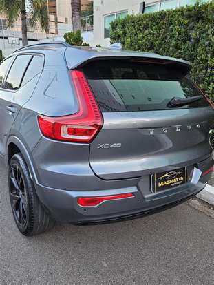 VOLVO-XC40-2.0 T4 GASOLINA GEARTRONIC VOLVO-XC40-2019