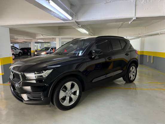 VOLVO-XC40-2.0 T4 GASOLINA GEARTRONIC VOLVO-XC40-2018