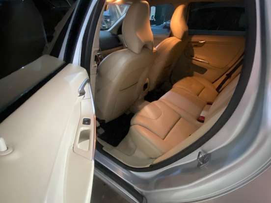 VOLVO-XC60-2.0 T5 MOMENTUM GASOLINA 4P AUTOMÁTICO VOLVO-XC60-2015