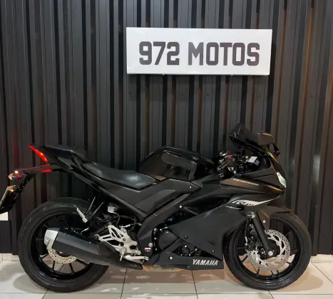 YAMAHA YZF R15 