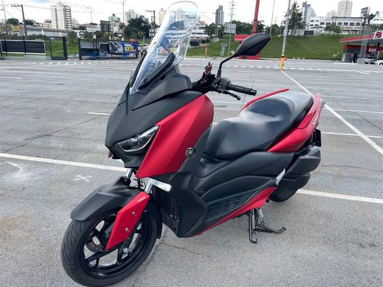 YAMAHA XMAX ABS 