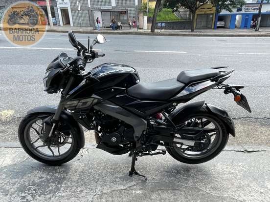 BAJAJ-DOMINAR NS200-2025