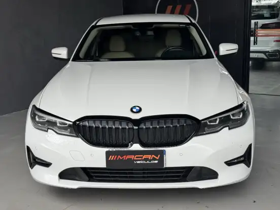 BMW-320i-2.0 16V TURBO GASOLINA SPORT GP AUTOMÁTICO BMW-320i-2020