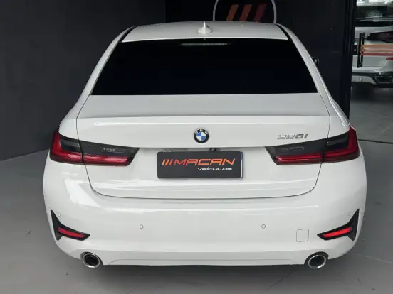BMW-320i-2.0 16V TURBO GASOLINA SPORT GP AUTOMÁTICO BMW-320i-2020