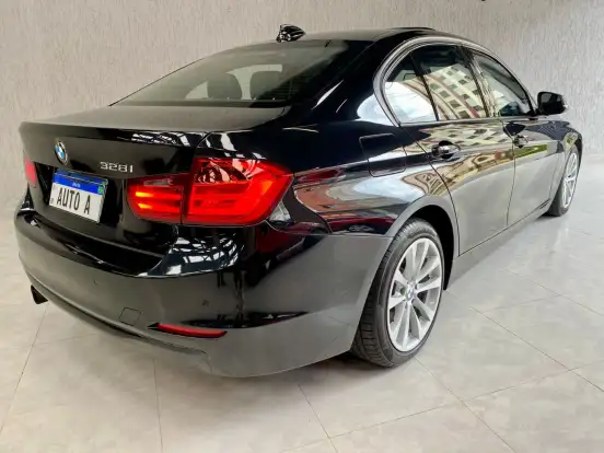 BMW-328i-2.0 SEDAN 16V GASOLINA 4P AUTOMÁTICO BMW-328i-2012