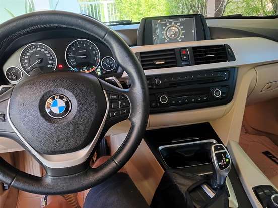 BMW-320i-2.0 GT SPORT 16V TURBO GASOLINA 4P AUTOMÁTICO BMW-320i-2014