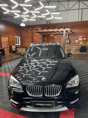 BMW-X1-2013