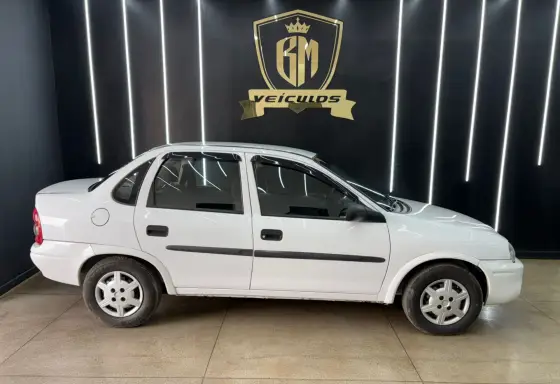 CHEVROLET CORSA 1.6 MPFI CLASSIC SEDAN 8V GASOLINA 4P MANUAL