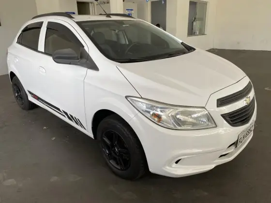 CHEVROLET ONIX 1.0 MPFI LS 8V FLEX 4P MANUAL