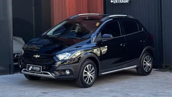 CHEVROLET ONIX 1.4 MPFI ACTIV 8V FLEX 4P AUTOMÁTICO