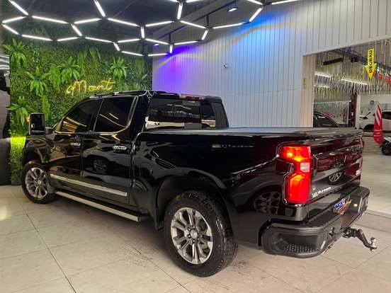 CHEVROLET-SILVERADO-2023