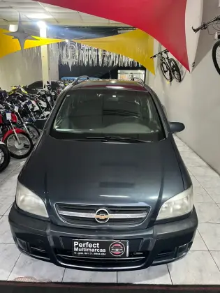 CHEVROLET ZAFIRA 2.0 MPFI ELEGANCE 8V FLEX 4P AUTOMÁTICO