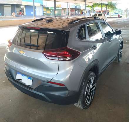 CHEVROLET-TRACKER-2023