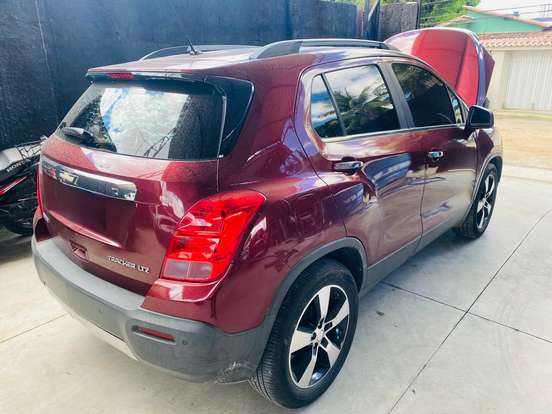 CHEVROLET-TRACKER-2013