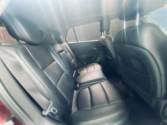 CHEVROLET-TRACKER-2013