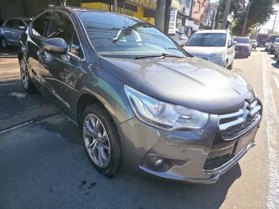 CITROËN DS4 1.6 THP GASOLINA AUTOMÁTICO