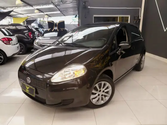 FIAT PUNTO 1.4 8V FLEX 4P MANUAL