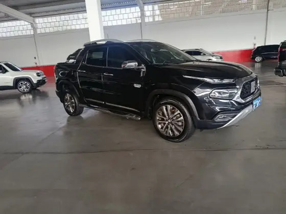 FIAT TORO 2.0 16V TURBO DIESEL RANCH 4WD AT9