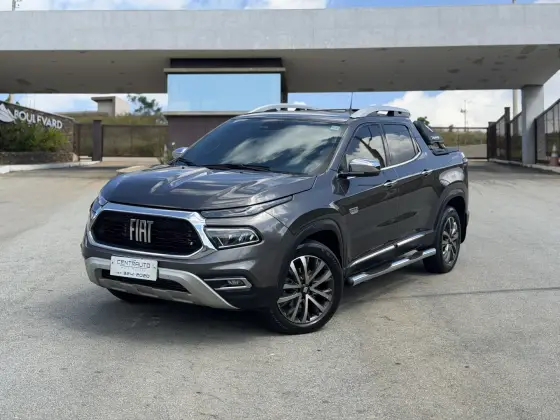 FIAT TORO 2.0 16V TURBO DIESEL RANCH 4WD AT9 FIAT TORO 2.0 16V TURBO DIESEL RANCH 4WD AT9