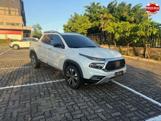 FIAT TORO 2.0 16V TURBO DIESEL VOLCANO 4WD AT9