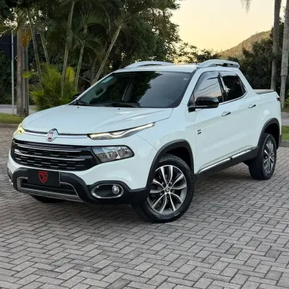FIAT TORO 2.0 16V TURBO DIESEL VOLCANO 4WD AT9