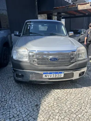 FORD RANGER 2.3 XLT 16V 4X2 CD GASOLINA 4P MANUAL