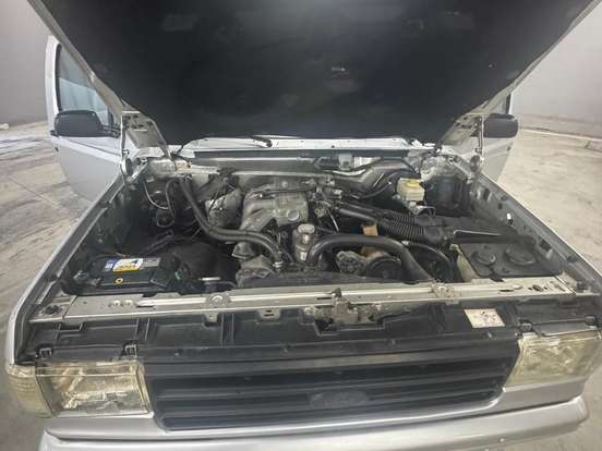 FORD-F-1000-4.9 I XL 4X2 CS GASOLINA 2P MANUAL FORD-F-1000-1995