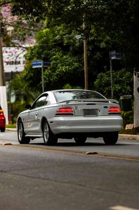 FORD-MUSTANG-1994