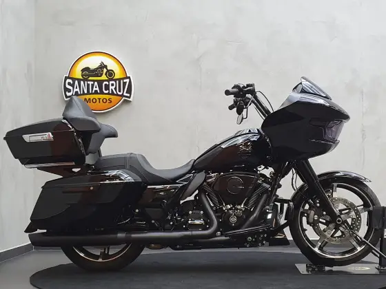 HARLEY-DAVIDSON ROAD GLIDE 