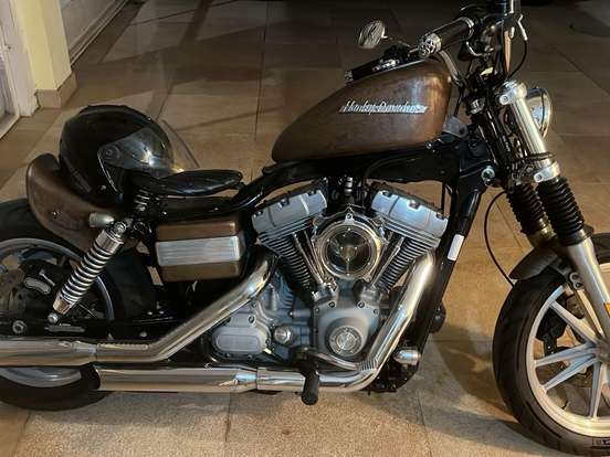 HARLEY-DAVIDSON-DYNA SUPER GLIDE CUSTOM HARLEY-DAVIDSON-DYNA SUPER GLIDE CUSTOM-2009