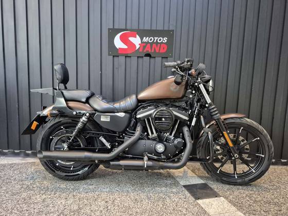 HARLEY-DAVIDSON SPORTSTER IRON 883 