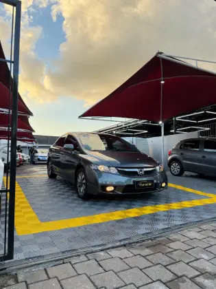 HONDA CIVIC 1.8 LXL 16V FLEX 4P AUTOMÁTICO