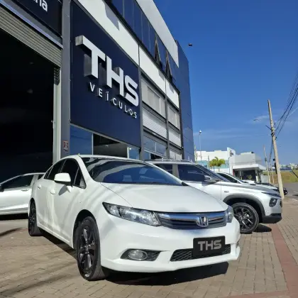 HONDA CIVIC 1.8 LXS 16V FLEX 4P AUTOMÁTICO